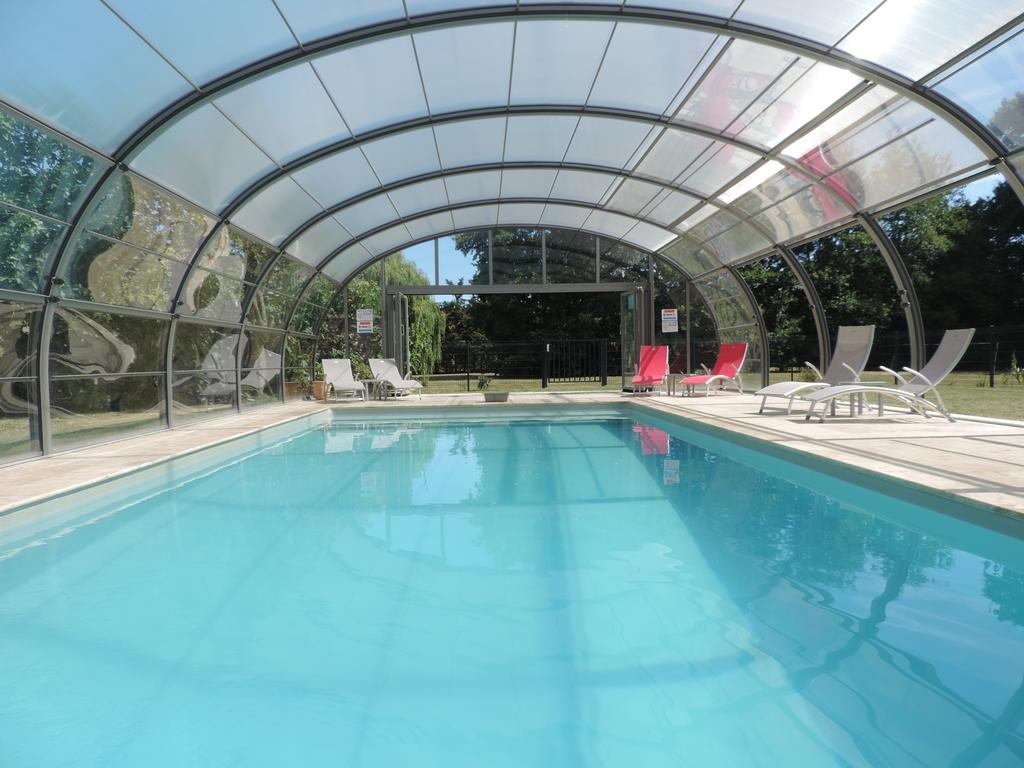 Bed and Breakfast Cedre Et Charme Saint-Branchs Екстер'єр фото